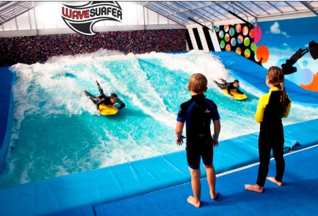  Surfing in Cergy Pontoise. 
